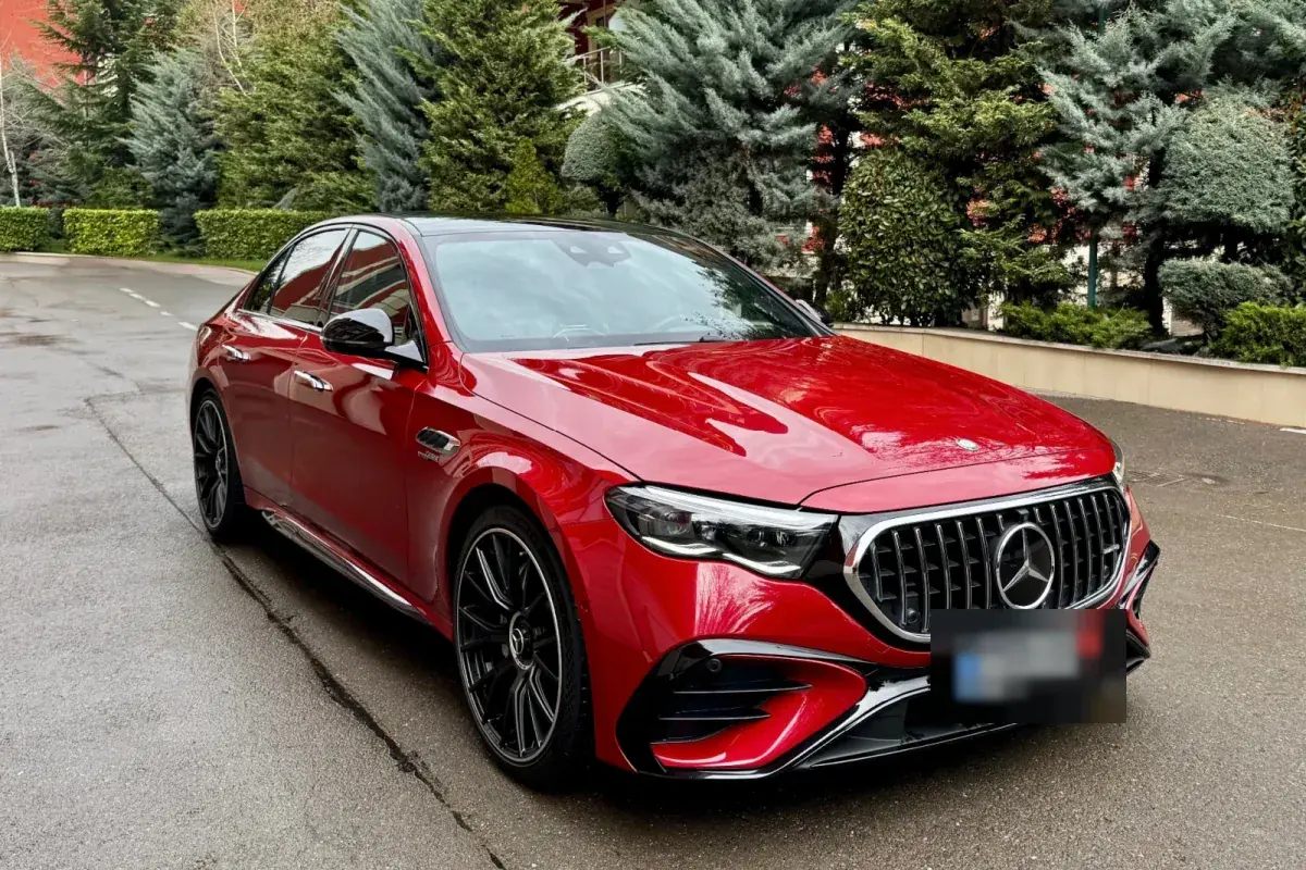Mercedes-Benz E 53 AMG Hybrid 4MATIC+